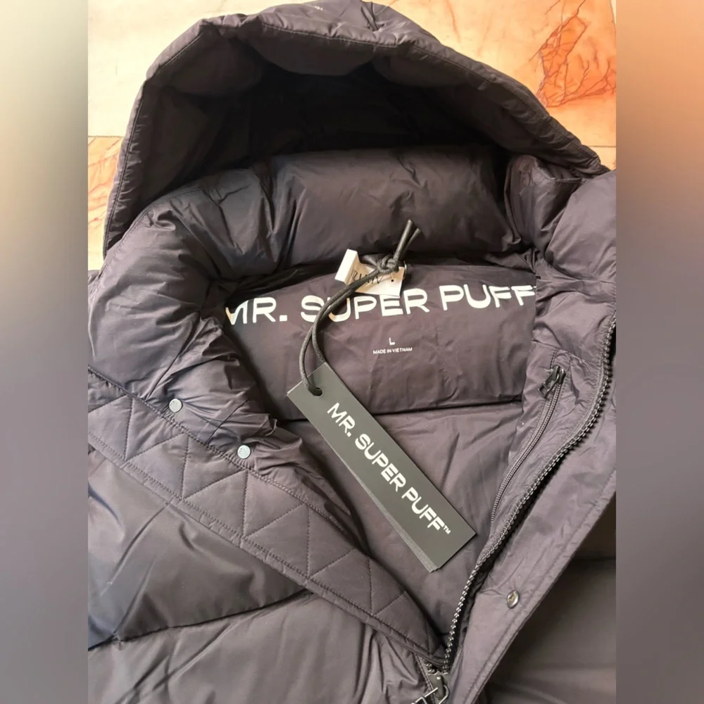 Aritzia Men's Super Puff - Picture 3 of 5